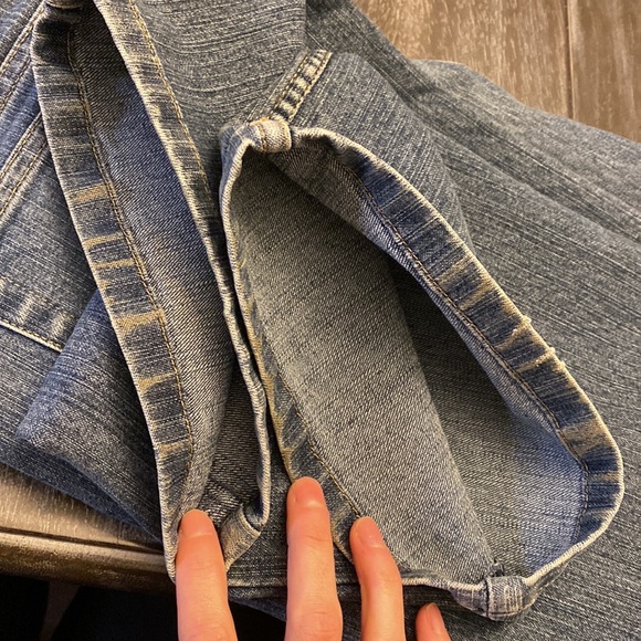 Liz Claiborne boot cut fit stretch jeans size 6 petite - Picture 7 of 7